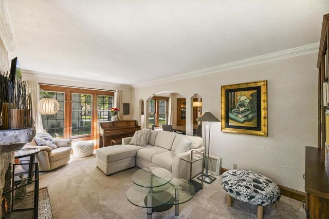 N88W15893 Park BOULEVARD, Menomonee Falls, WI 53051