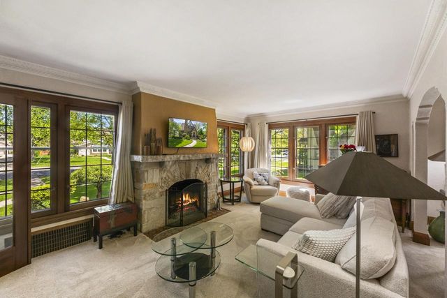 N88W15893 Park BOULEVARD, Menomonee Falls, WI 53051