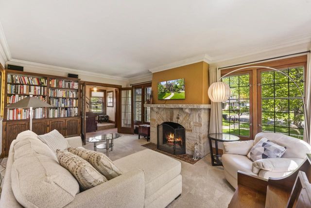 N88W15893 Park BOULEVARD, Menomonee Falls, WI 53051