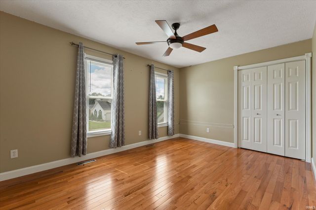 11625 Sharpe Bridge Court, Granger, IN 46530