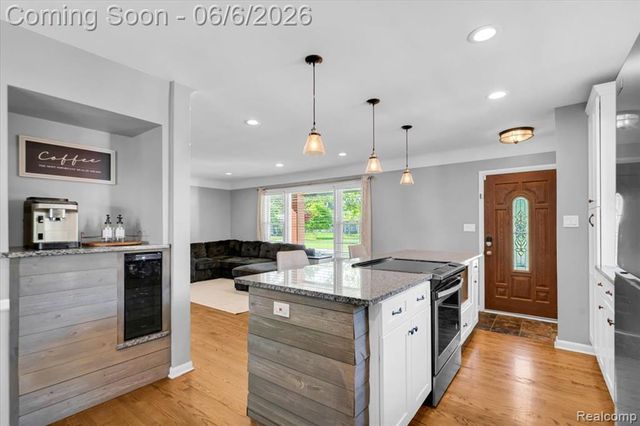 29535 Barkley Street, Livonia, MI 48154