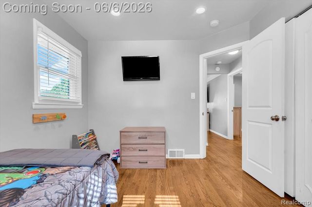 29535 Barkley Street, Livonia, MI 48154