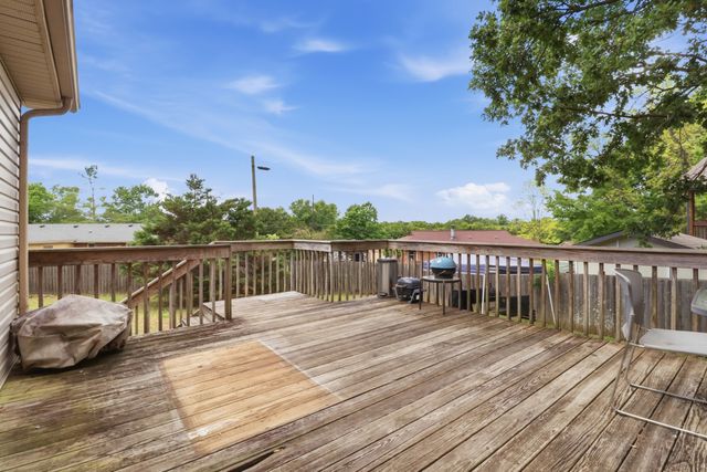 905 Great Hope Ct, La Vergne, TN 37086