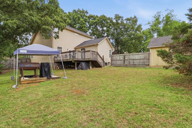 905 Great Hope Ct, La Vergne, TN 37086
