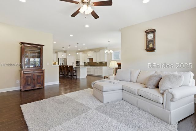 447 Northlake Blvd, Okatie, SC 29909