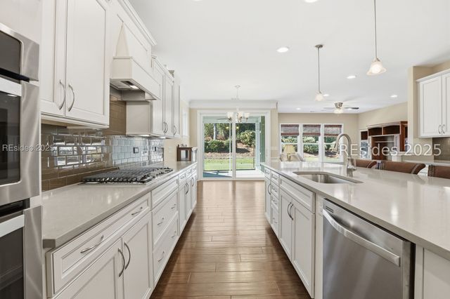 447 Northlake Blvd, Okatie, SC 29909