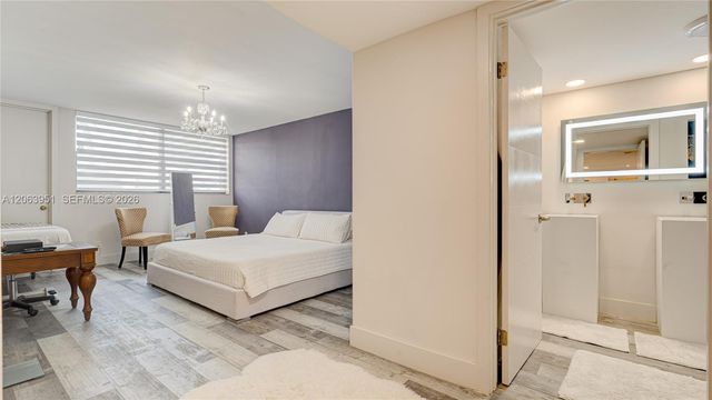 16325 Golf Club Rd 101, Weston, FL 33326