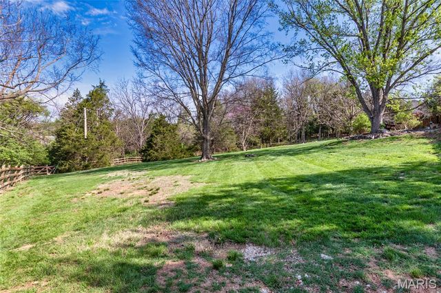 3549 Possum Ridge Drive, Imperial, MO 63052