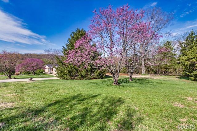 3549 Possum Ridge Drive, Imperial, MO 63052