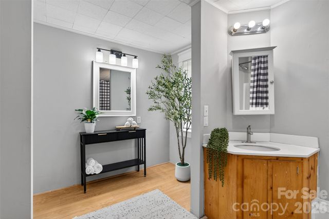 610 Westside Drive, Lexington, NC 27292