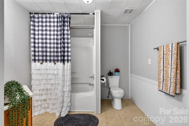 610 Westside Drive, Lexington, NC 27292