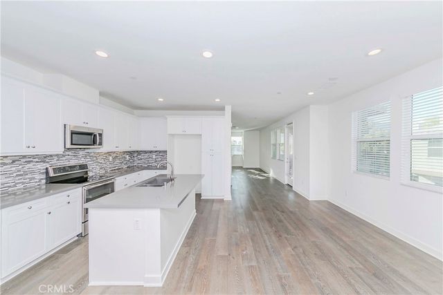 7026 Oregon St, Buena Park, CA 90621