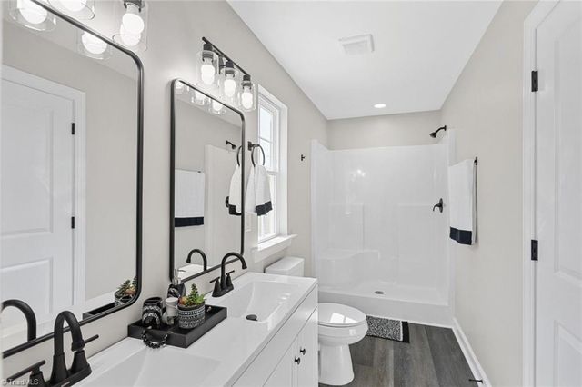 821 Bridge Street, Eden, NC 27288