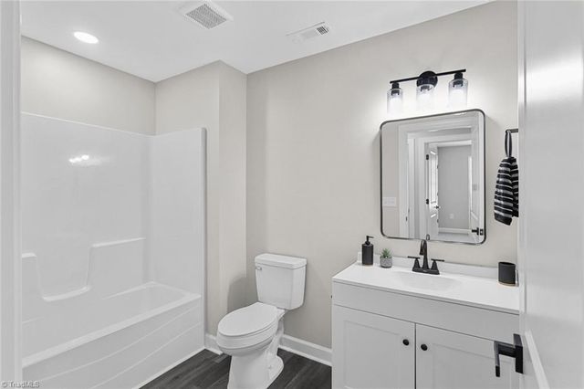 821 Bridge Street, Eden, NC 27288