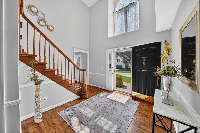 15891 S Lakeshore Drive, Granger, IN 46530