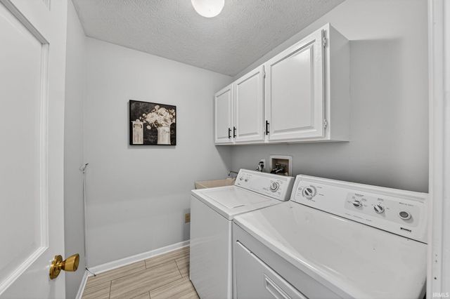 15891 S Lakeshore Drive, Granger, IN 46530
