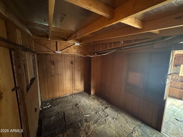 8910 N 10TH Street, Phoenix, AZ 85020