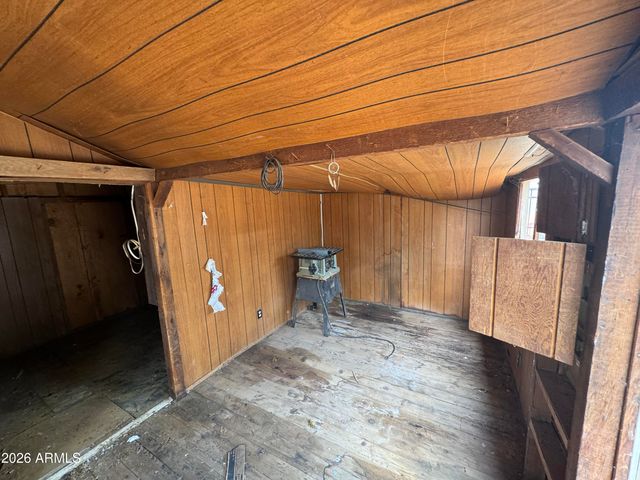 8910 N 10TH Street, Phoenix, AZ 85020