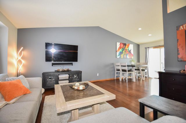 3016 23RD Avenue S, Fargo, ND 58103