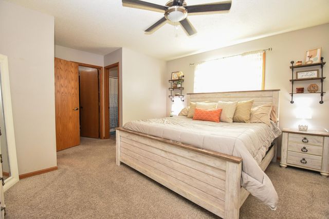 3016 23RD Avenue S, Fargo, ND 58103