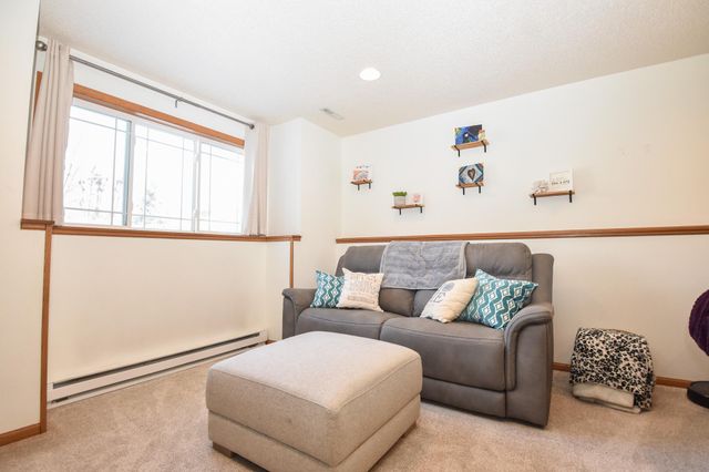 3016 23RD Avenue S, Fargo, ND 58103