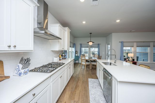 1365 Locals Street, Summerville, SC 29485