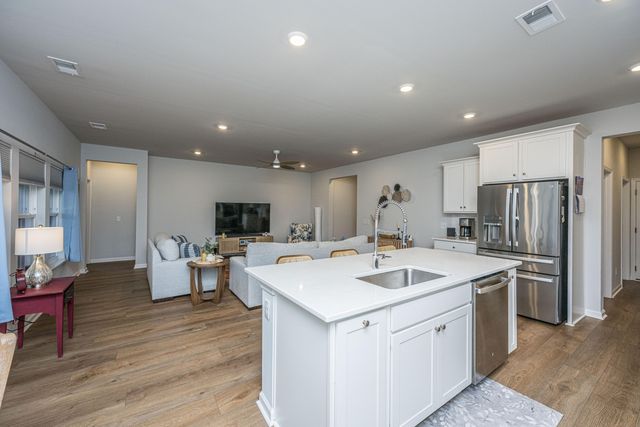 1365 Locals Street, Summerville, SC 29485