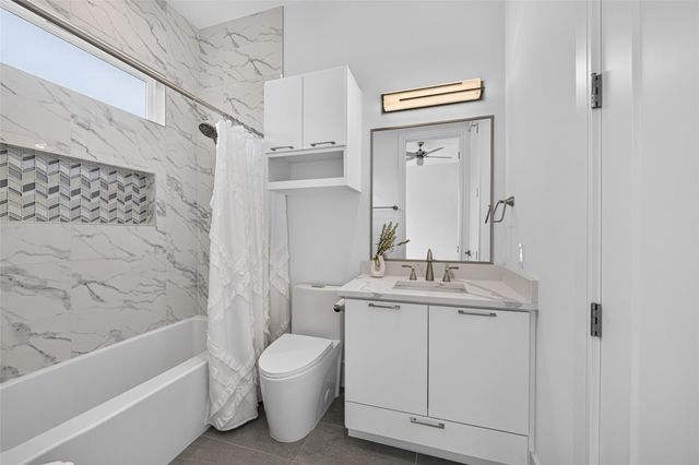 4303 Dorothy Street, Bellaire, TX 77401