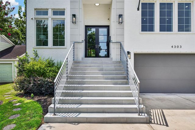 4303 Dorothy Street, Bellaire, TX 77401