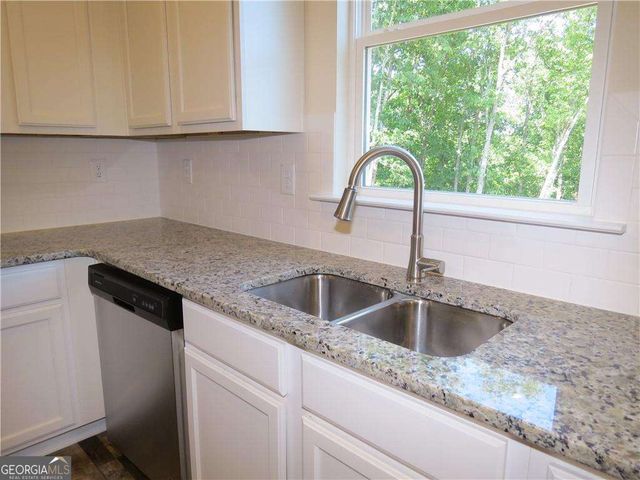 76 Lantana Crossing, Dallas, GA 30132