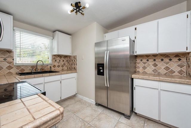 4016 W MONTGOMERY TERRACE, Tampa, FL 33616