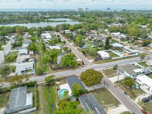 4016 W MONTGOMERY TERRACE, Tampa, FL 33616