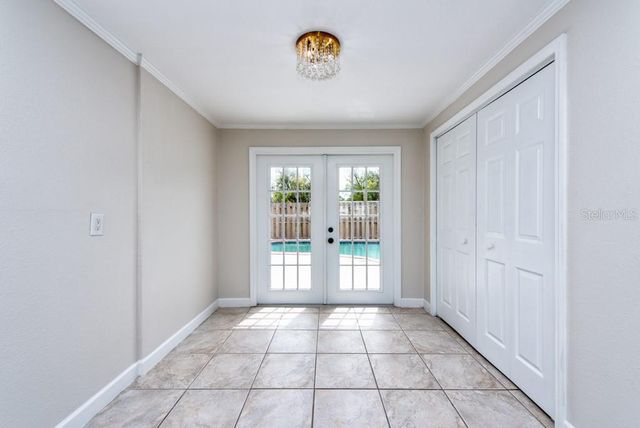 4016 W MONTGOMERY TERRACE, Tampa, FL 33616