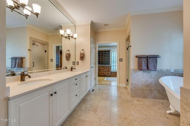 15085 Washington Way, Bristol, VA 24202