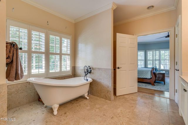 15085 Washington Way, Bristol, VA 24202