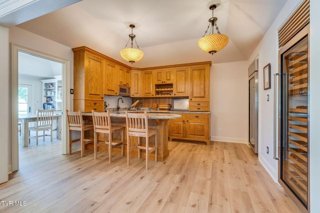 15085 Washington Way, Bristol, VA 24202