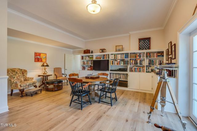 15085 Washington Way, Bristol, VA 24202