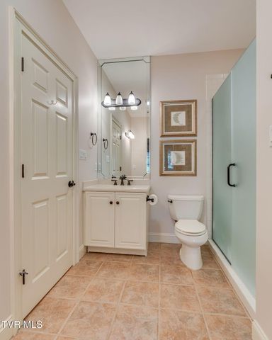 15085 Washington Way, Bristol, VA 24202