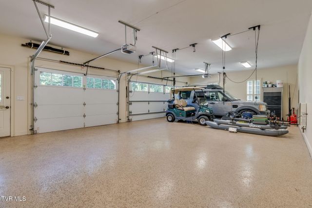 15085 Washington Way, Bristol, VA 24202