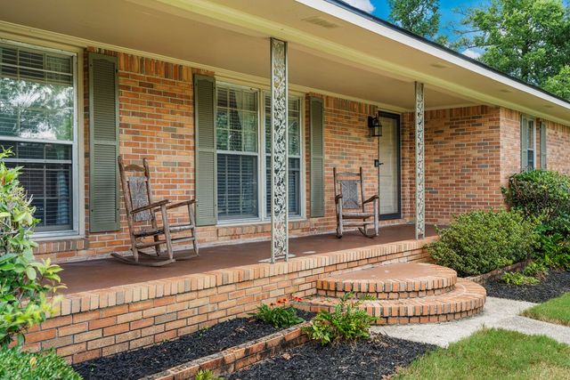 2608 40th Place, Phenix City, AL 36867