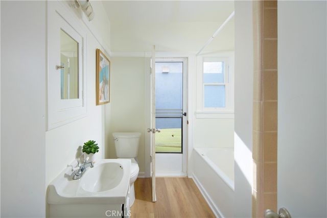 1407 N Bay Front, Newport Beach, CA 92662