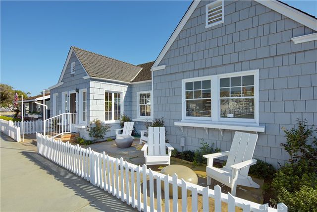 1407 N Bay Front, Newport Beach, CA 92662