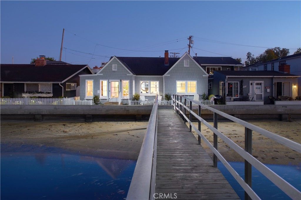 1407 N Bay Front, Newport Beach, CA 92662
