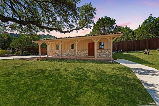 789 Barbara, Canyon Lake, TX 78133