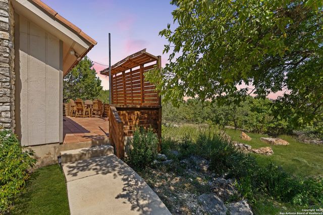 789 Barbara, Canyon Lake, TX 78133