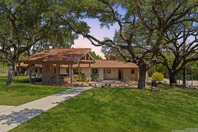789 Barbara, Canyon Lake, TX 78133