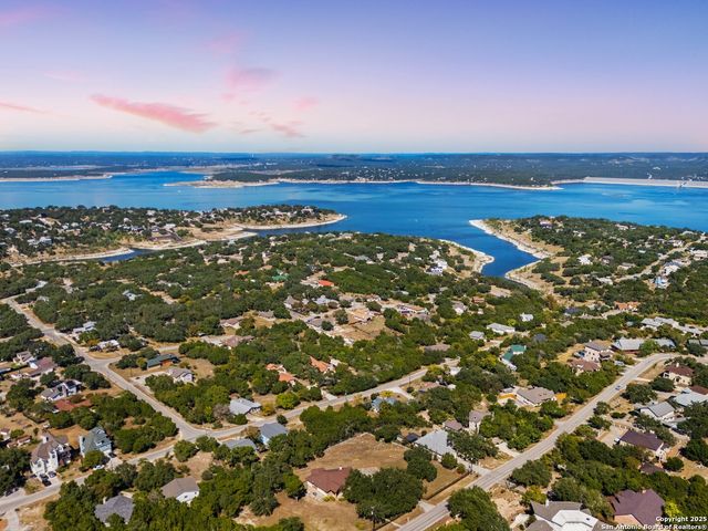 789 Barbara, Canyon Lake, TX 78133