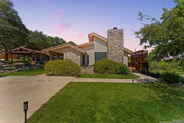 789 Barbara, Canyon Lake, TX 78133