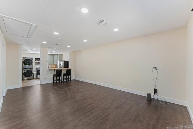 789 Barbara, Canyon Lake, TX 78133