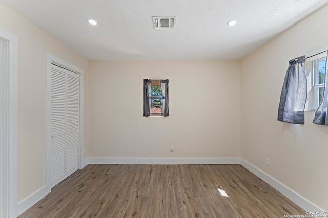789 Barbara, Canyon Lake, TX 78133